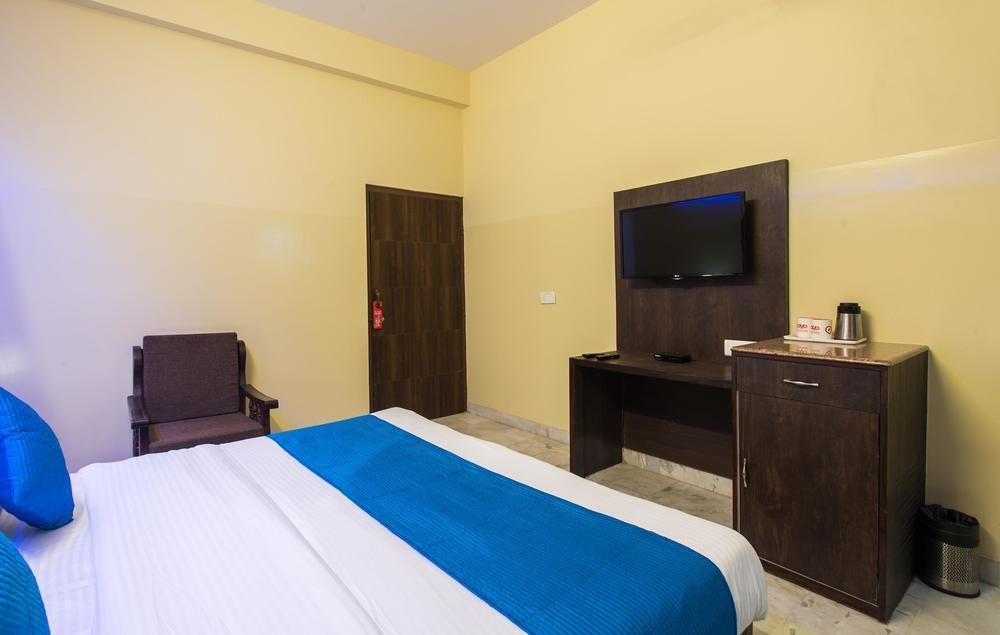 ג'איפור Oyo 1143 Hotel Rdb Palace מראה חיצוני תמונה