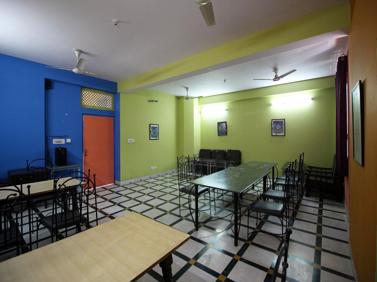 ג'איפור Oyo 1143 Hotel Rdb Palace מראה חיצוני תמונה